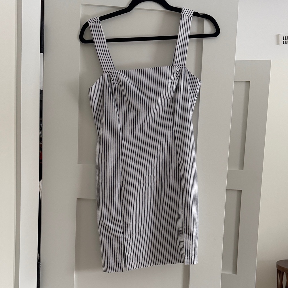 Forever 21 Navy and White Striped Garment